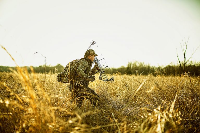 How to Bow Hunt Deer from the Ground(Explained)