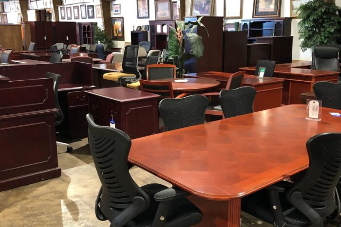 advantages of buying used office furniture