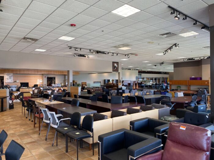 Top 3 Reasons Startups Should Buy Used Office Furniture